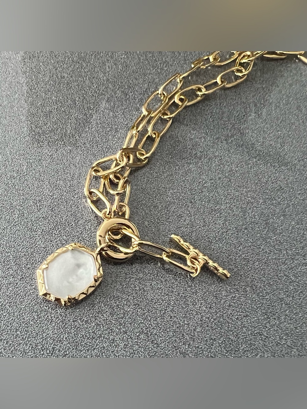 Brand New! Daphne Convertible Gold Link Necklace, by Kendra Scott - Picture 5 of 8